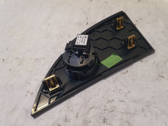 bontott OPEL ZAFIRA C Bal A Oszlop Hangszóró Burkolat