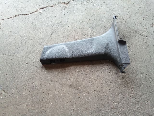 bontott OPEL ZAFIRA C Bal B Oszlop Burkolat