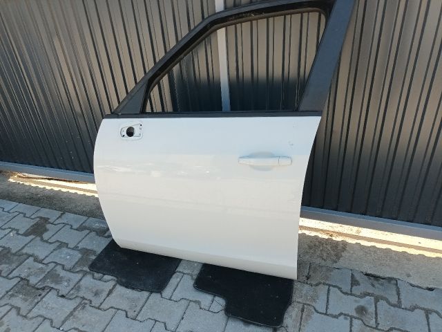 bontott OPEL ZAFIRA C Bal első Ajtó (Részeivel)