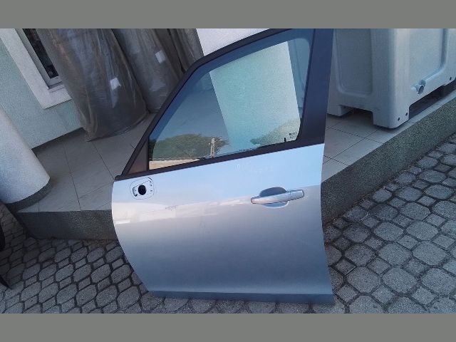 bontott OPEL ZAFIRA C Bal első Ajtó (Részeivel)