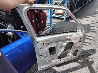 bontott OPEL ZAFIRA C Bal első Ajtó (Üres lemez)