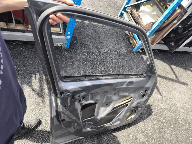 bontott OPEL ZAFIRA C Bal első Ajtó (Üres lemez)