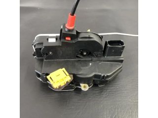 bontott OPEL ZAFIRA C Bal első Ajtózár