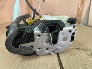 bontott OPEL ZAFIRA C Bal első Ajtózár