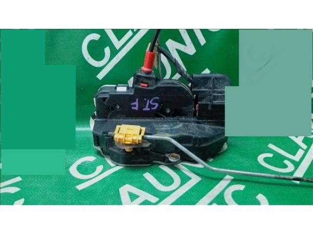 bontott OPEL ZAFIRA C Bal első Ajtózár