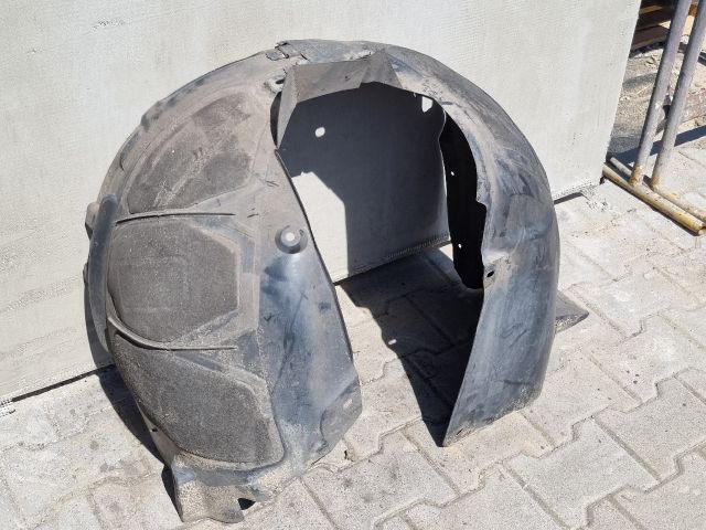 bontott OPEL ZAFIRA C Bal első Első Dobbetét (Kerékjárati, Műanyag)