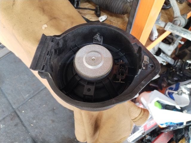 bontott OPEL ZAFIRA C Bal első Hangszóró