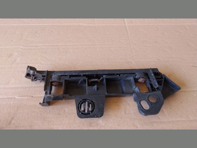 bontott OPEL ZAFIRA C Bal első Oldal Lökhárító Tartó (Műanyag)