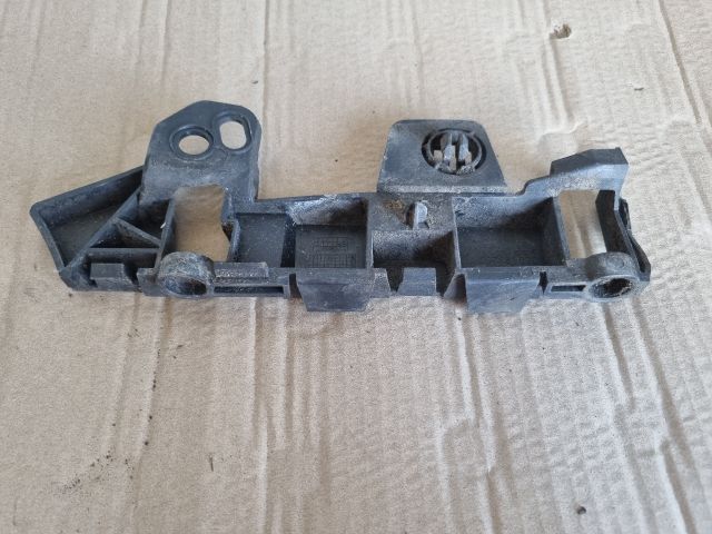 bontott OPEL ZAFIRA C Bal első Oldal Lökhárító Tartó (Műanyag)