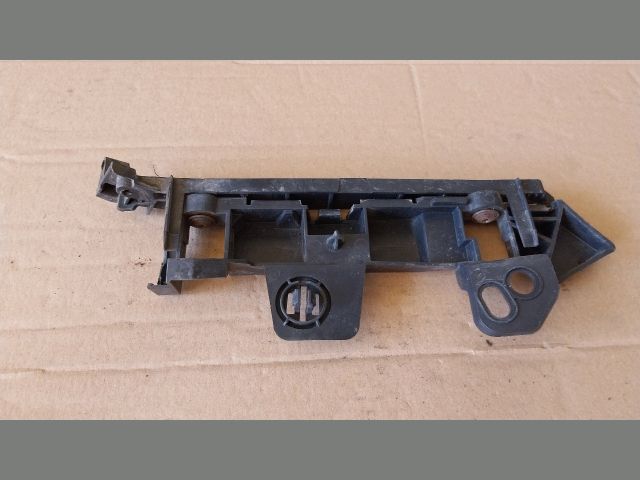 bontott OPEL ZAFIRA C Bal első Oldal Lökhárító Tartó (Műanyag)