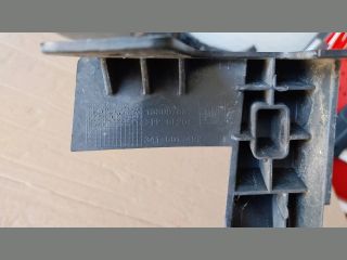 bontott OPEL ZAFIRA C Bal első Oldal Lökhárító Tartó (Műanyag)