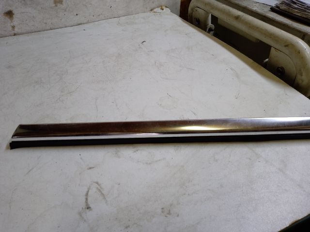 bontott OPEL ZAFIRA C Bal első Sárvédő Díszléc