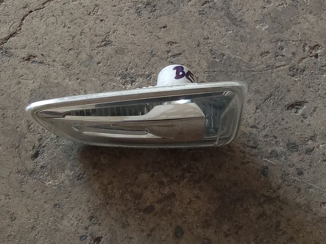 bontott OPEL ZAFIRA C Bal első Sárvédő Irányjelző