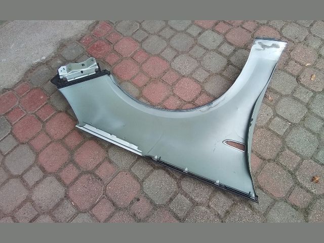 bontott OPEL ZAFIRA C Bal első Sárvédő