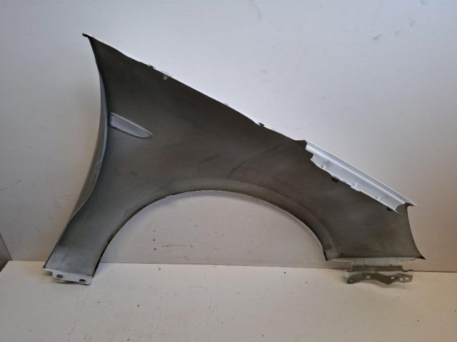 bontott OPEL ZAFIRA C Bal első Sárvédő