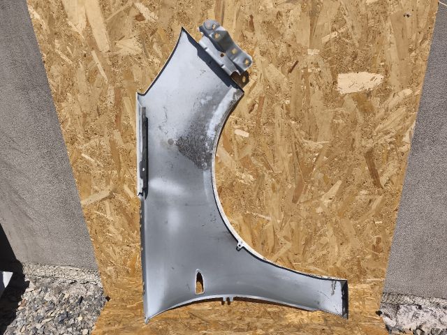 bontott OPEL ZAFIRA C Bal első Sárvédő