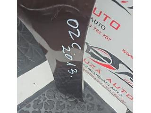 bontott OPEL ZAFIRA C Bal első Sárvédő