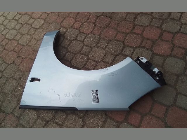 bontott OPEL ZAFIRA C Bal első Sárvédő