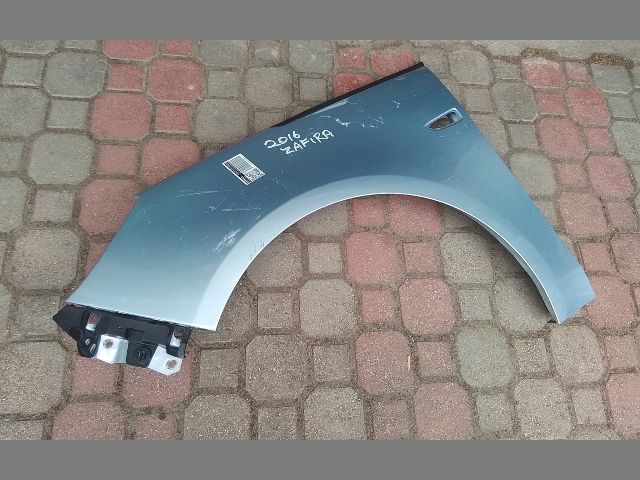 bontott OPEL ZAFIRA C Bal első Sárvédő
