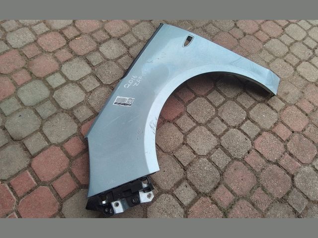 bontott OPEL ZAFIRA C Bal első Sárvédő