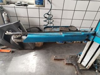 bontott OPEL ZAFIRA C Bal első Vízlehúzó Gumicsík