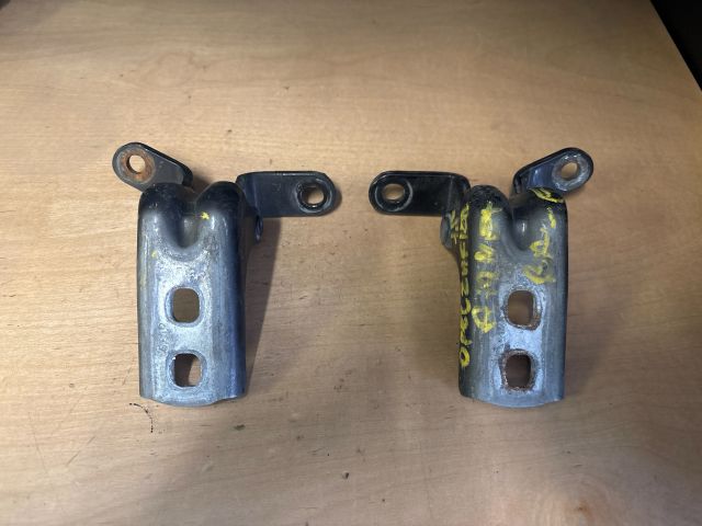 bontott OPEL ZAFIRA C Bal első Zsanér