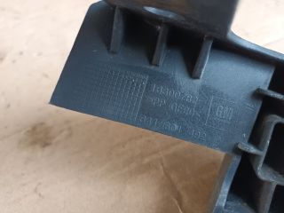 bontott OPEL ZAFIRA C Bal Fényszóró Tartó