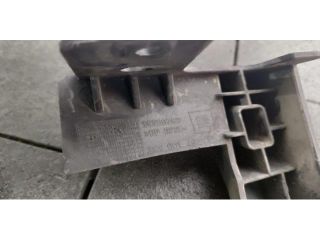 bontott OPEL ZAFIRA C Bal Fényszóró Tartó