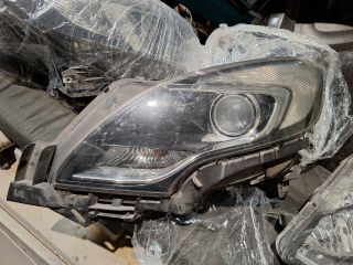 bontott OPEL ZAFIRA C Bal Fényszóró