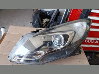 bontott OPEL ZAFIRA C Bal Fényszóró