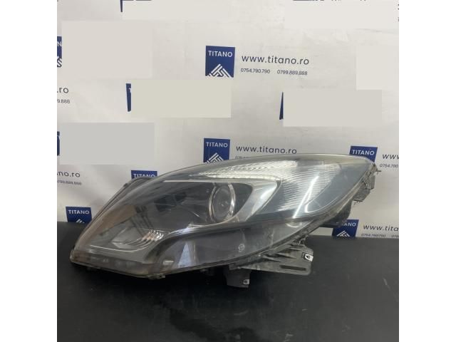 bontott OPEL ZAFIRA C Bal Fényszóró