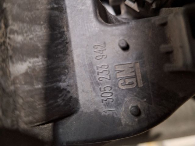 bontott OPEL ZAFIRA C Bal Fényszóró