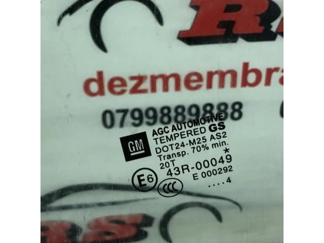 bontott OPEL ZAFIRA C Bal hátsó Ablak