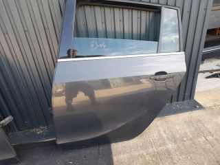 bontott OPEL ZAFIRA C Bal hátsó Ajtó (Üres lemez)