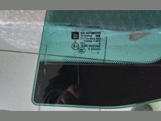 bontott OPEL ZAFIRA C Bal hátsó Fixüveg (Ajtóban)