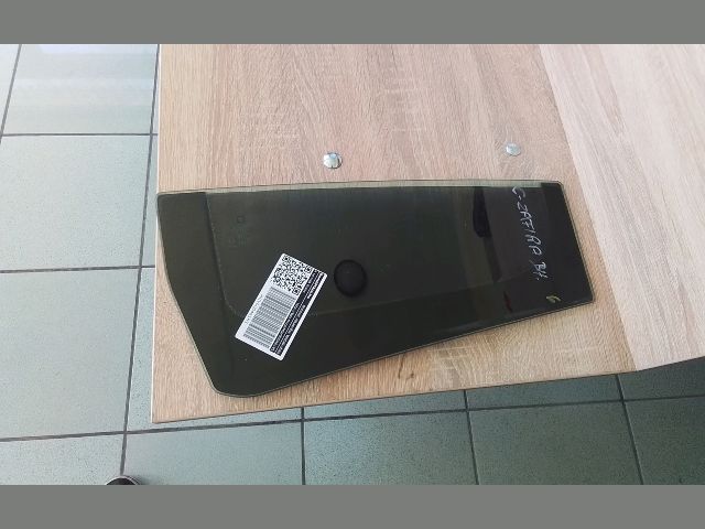 bontott OPEL ZAFIRA C Bal hátsó Fixüveg (Ajtóban)