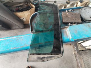 bontott OPEL ZAFIRA C Bal hátsó Fixüveg (Ajtóban)