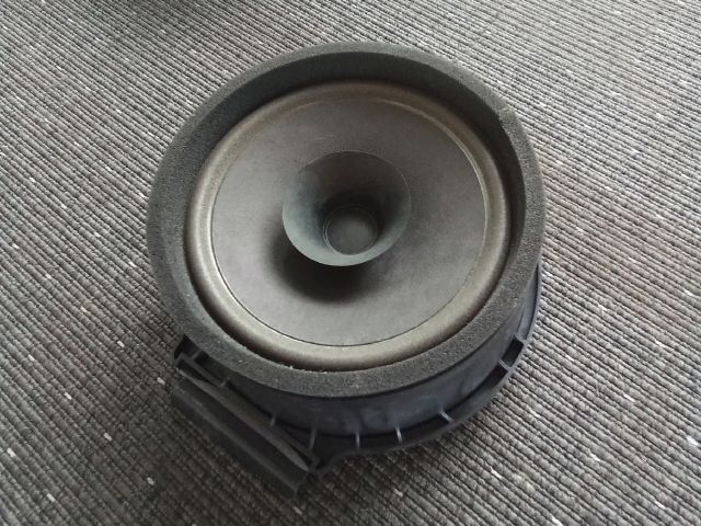 bontott OPEL ZAFIRA C Bal hátsó Hangszóró
