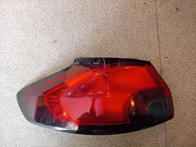 bontott OPEL ZAFIRA C Bal Hátsó Lámpa