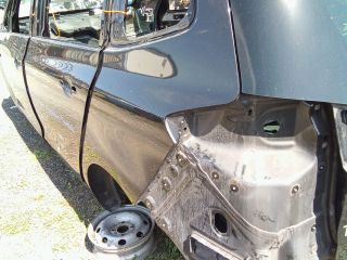 bontott OPEL ZAFIRA C Bal hátsó Negyed Karosszéria Csomag