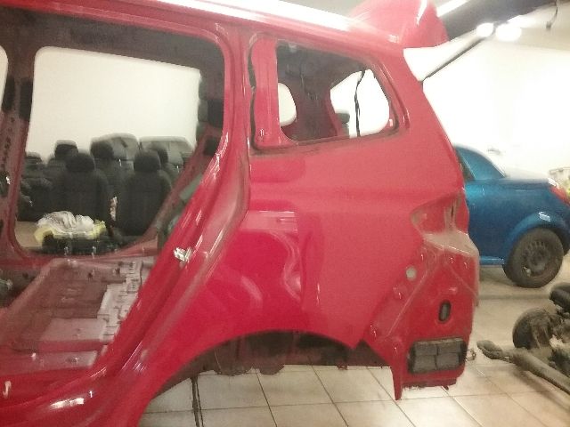 bontott OPEL ZAFIRA C Bal hátsó Negyed Karosszéria Csomag