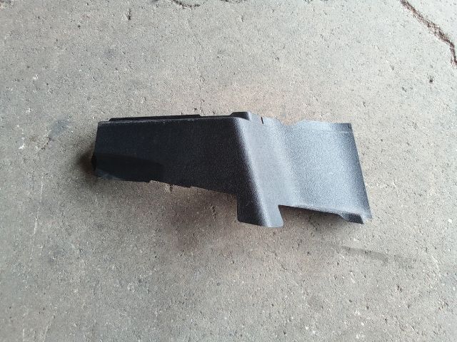 bontott OPEL ZAFIRA C Bal hátsó Ülés melletti Kárpit