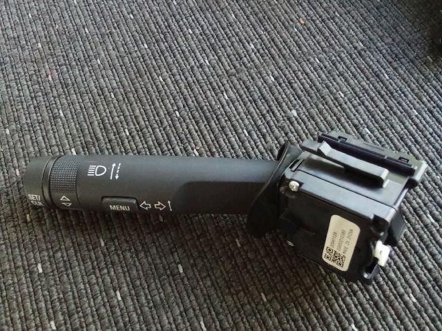 bontott OPEL ZAFIRA C Bal Kormánykapcsoló Irányjelző