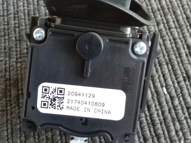 bontott OPEL ZAFIRA C Bal Kormánykapcsoló Irányjelző