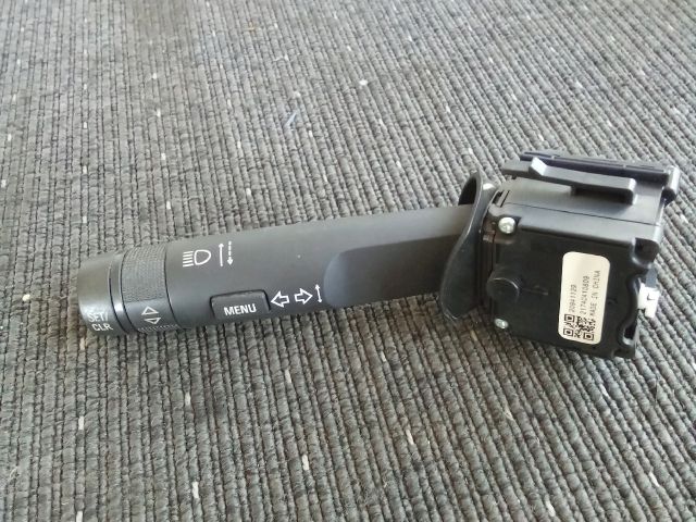 bontott OPEL ZAFIRA C Bal Kormánykapcsoló Irányjelző