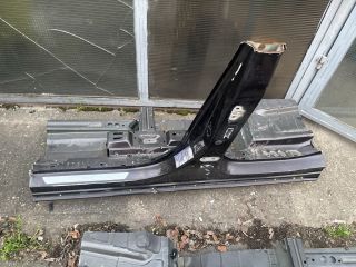 bontott OPEL ZAFIRA C Bal Küszöb