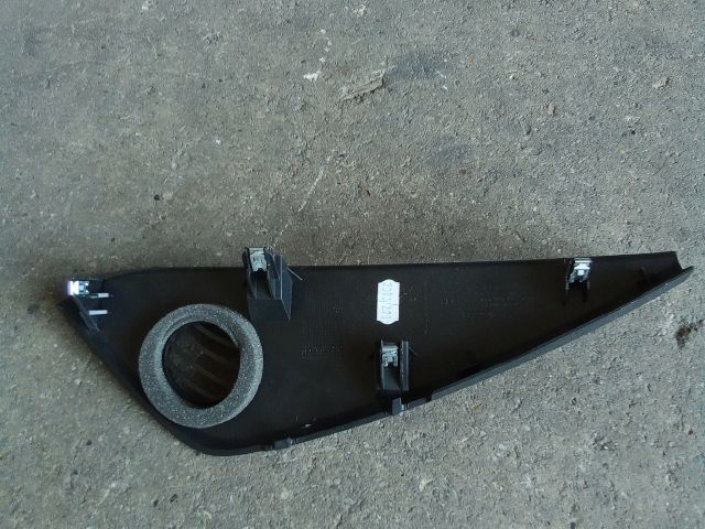 bontott OPEL ZAFIRA C Bal Műszerfal Oldalkárpit