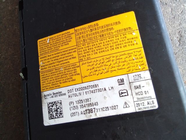 bontott OPEL ZAFIRA C Bal Oldallégzsák