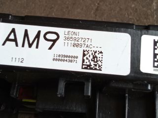 bontott OPEL ZAFIRA C Biztosítéktábla Csomagtér