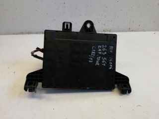 bontott OPEL ZAFIRA C Biztosítéktábla Csomagtér